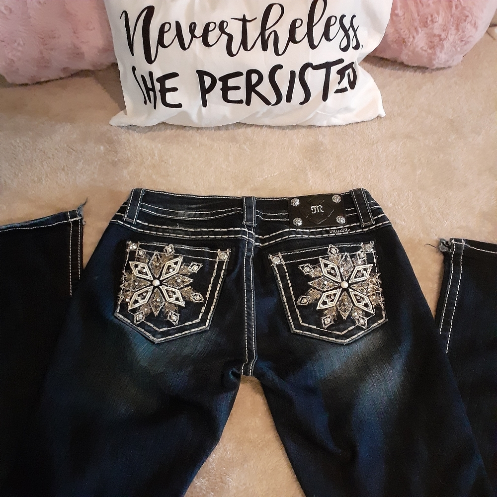 Miss Me Jean's size 28 see description
